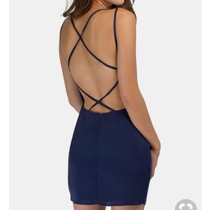 SALE 🥂 Cradle back dress navy!